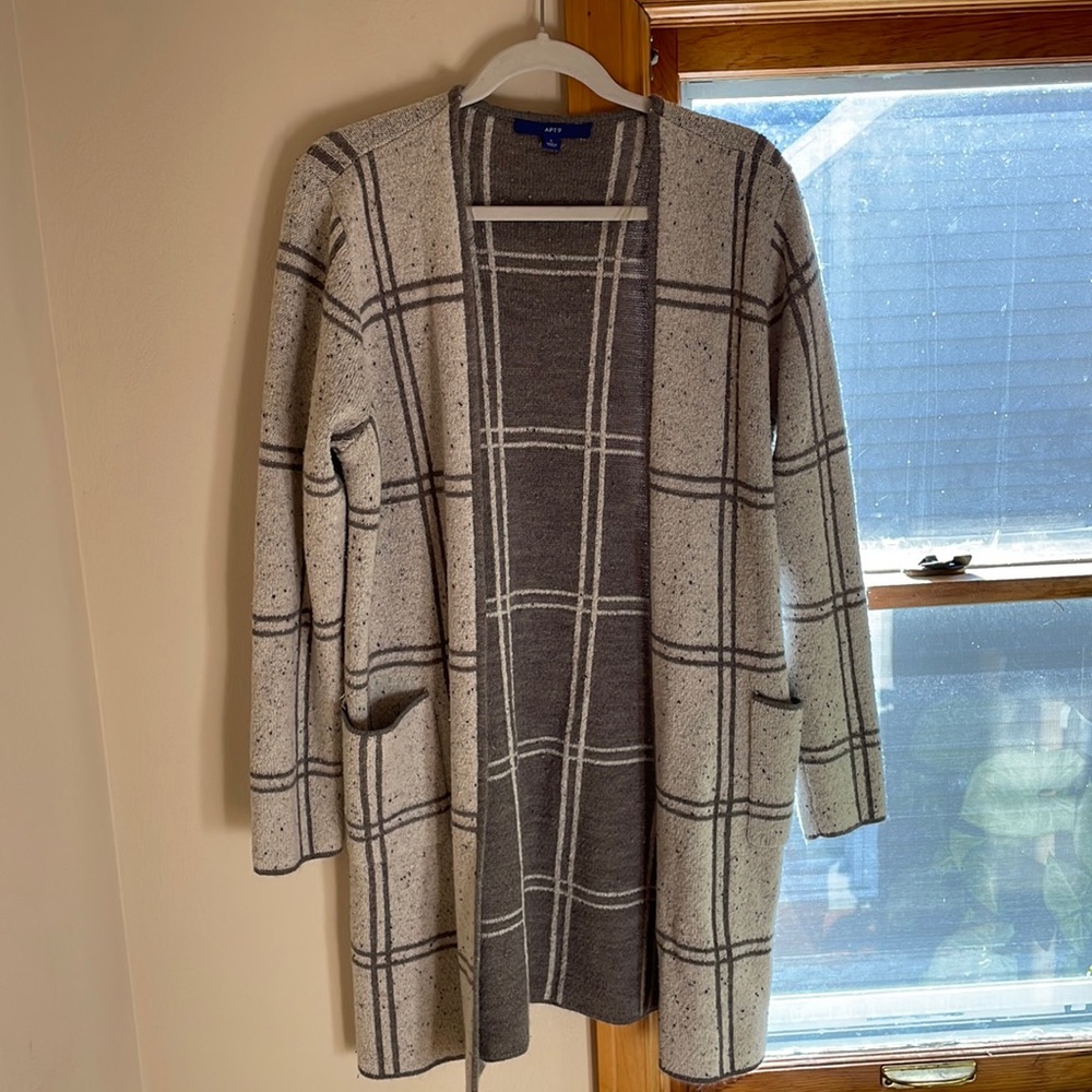 Apt. 9 Cardigan